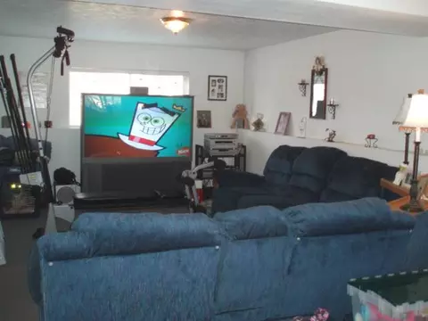 1122 E Crown, Spokane, WA 99207 photo 4
