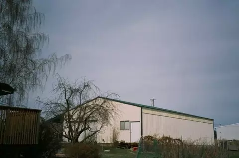 8903 E Greenbluff Rd, Colbert, WA 99005 photo 3