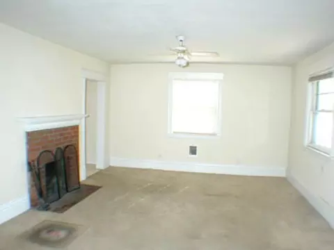 1927 E Sinto Ave, Spokane, WA 99202 photo 2