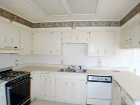 1927 E Sinto Ave, Spokane, WA 99202 photo 3