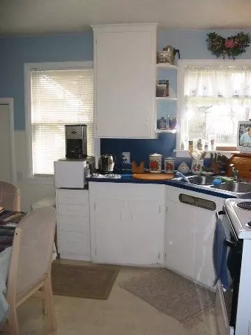 914 E 39th Ave, Spokane, WA 99203 photo 2