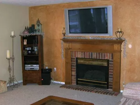 1007 E Blackhawk, Spokane, WA 99208 photo 3