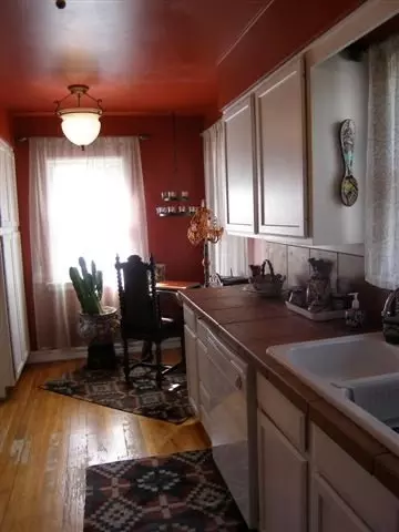 937 E 16th, Spokane, WA 99203 photo 2