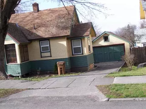 1021 E 13, Spokane, WA 99202 photo 2