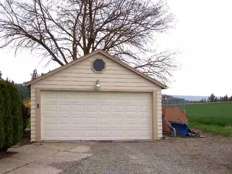 5802 E Orchard Rd, Spokane, WA 99217 photo 2