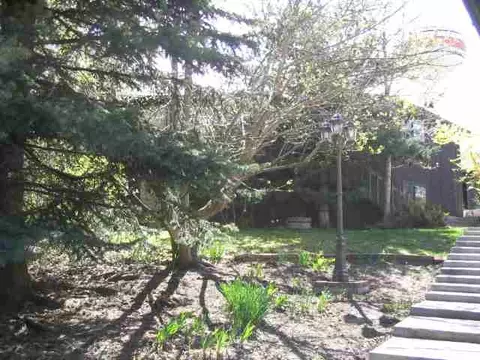 910 Summit, Cheney, WA 99004 photo 3