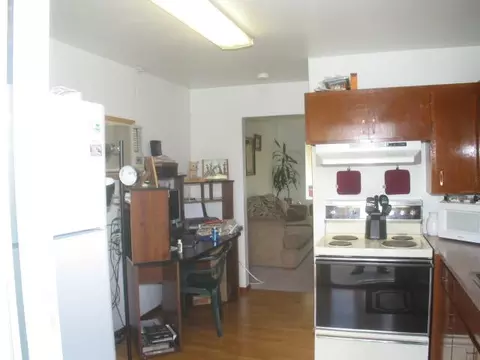 1107 E Sanson, Spokane, WA 99207 photo 6