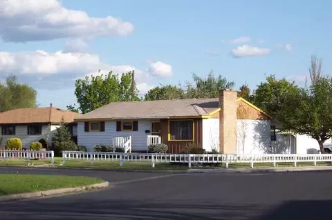 604 E Lyons Ave, Spokane, WA 99208 photo 1