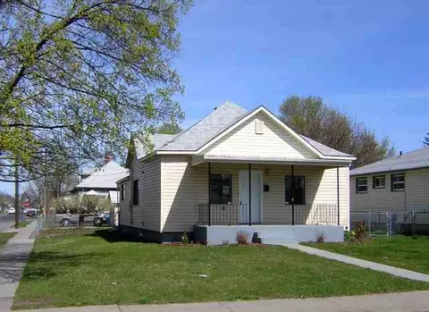 2703 E Hoffman, Spokane, WA 99207 photo 1