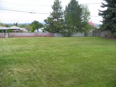 12203 E 10th, Spokane, WA 99206 photo 3
