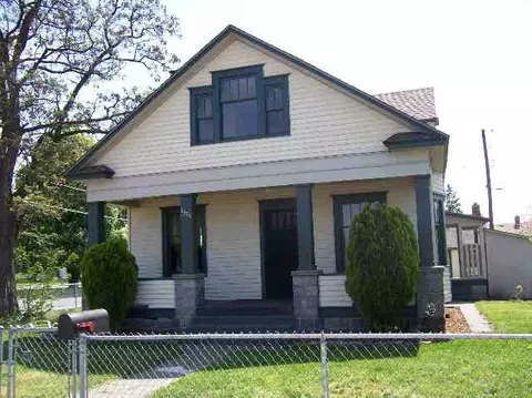 1328 E Gordon, Spokane, WA 99207 photo 1