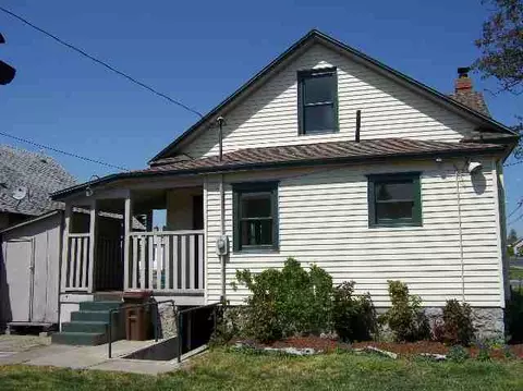 1328 E Gordon, Spokane, WA 99207 photo 9