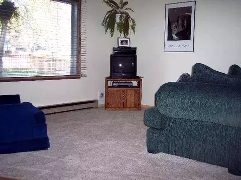 912 E 37th, Spokane, WA 99203 photo 2