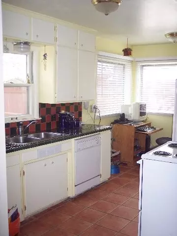 912 E 37th, Spokane, WA 99203 photo 5