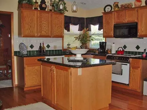 12202 E 37th Ct, Spokane, WA 99206 photo 8