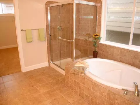 2125 E Overbluff Rd, Spokane, WA 99203 photo 8