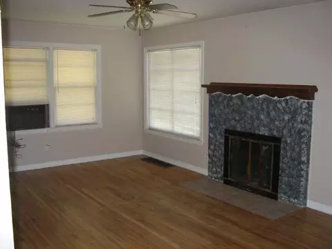 34 E Hoffman, Spokane, WA 99207 photo 2