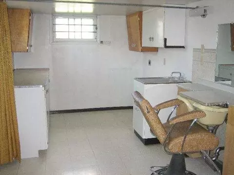 3002 E Hoffman, Spokane, WA 99207 photo 7