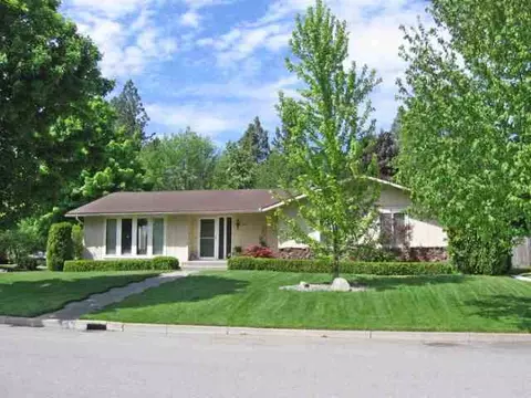 1807 E 65th, Spokane, WA 99223 photo 1