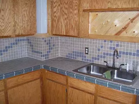 917 E Crown, Spokane, WA 99207 photo 9