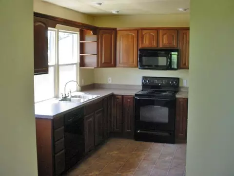 628 E Central, Spokane, WA 99208 photo 6