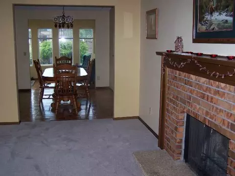 18806 E 2nd, Greenacres, WA 99016 photo 2