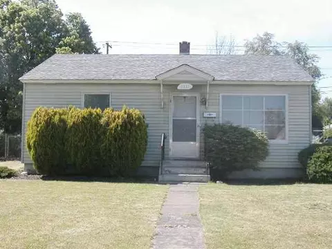 2912 E Nora, Spokane, WA 99207 photo 1