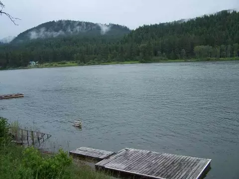 323 Riverview Dr, Cusick, WA 99119 photo 2