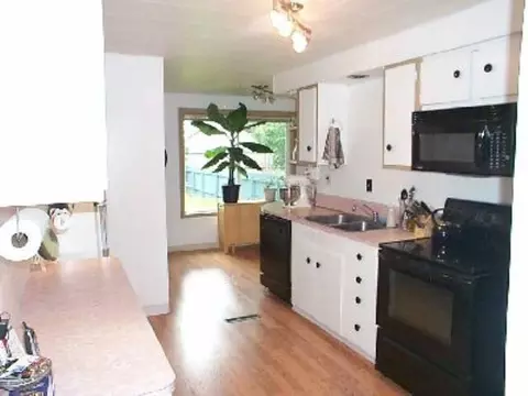 832 E 32nd Ave, Spokane, WA 99203 photo 2