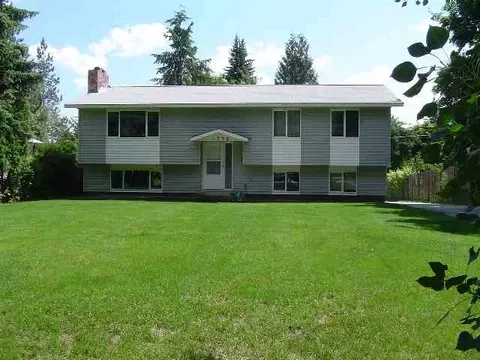 1232 E 34th St, Spokane, WA 99203 photo 1