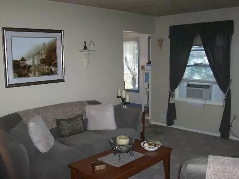 403 E Longfellow, Spokane, WA 99207 photo 2