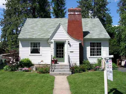 19 E 27th, Spokane, WA 99203 photo 1