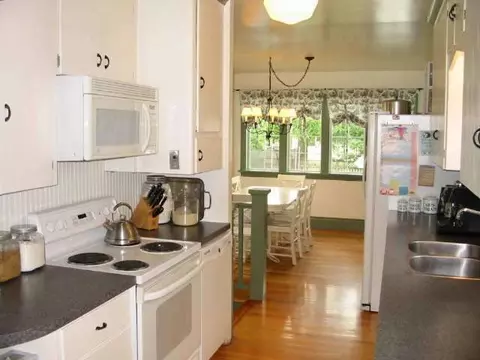 19 E 27th, Spokane, WA 99203 photo 4