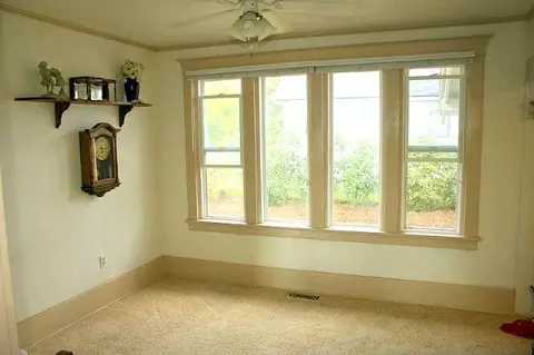 1030 E Sanson, Spokane, WA 99207 photo 7