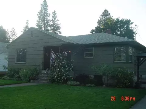 1021 E 33rd Ave, Spokane, WA 99203 photo 1