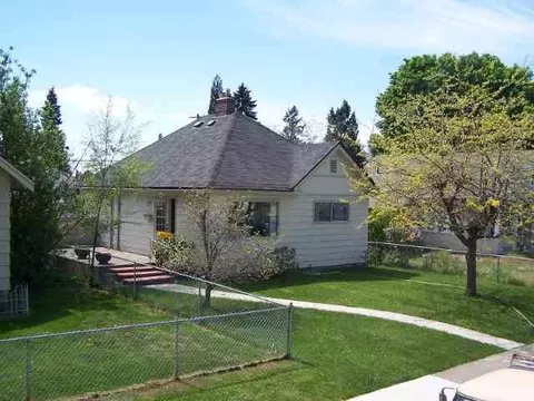 1106 E Sanson, Spokane, WA 99207 photo 1