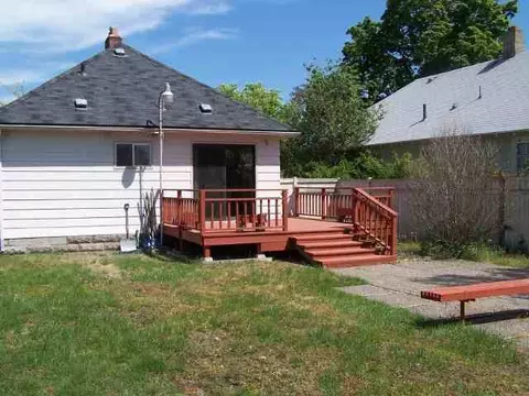 1106 E Sanson, Spokane, WA 99207 photo 9