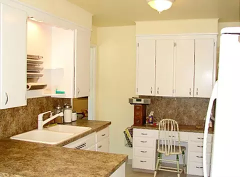 323 E High Dr, Spokane, WA 99203 photo 2