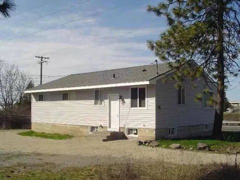 970 E 5th, Spokane, WA 99202 photo 2