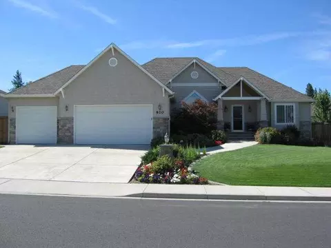 820 E Huron, Spokane, WA 99208 photo 1