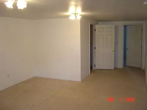 1827 E Longfellow, Spokane, WA 99207 photo 5