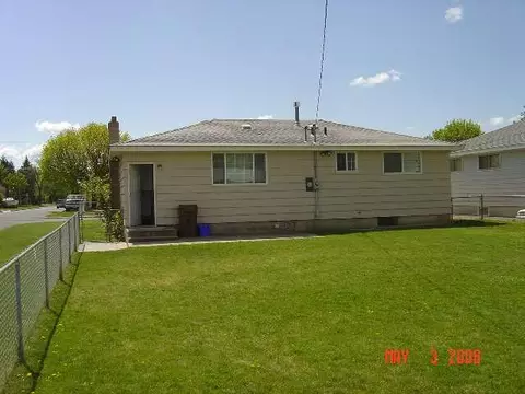 1827 E Longfellow, Spokane, WA 99207 photo 8