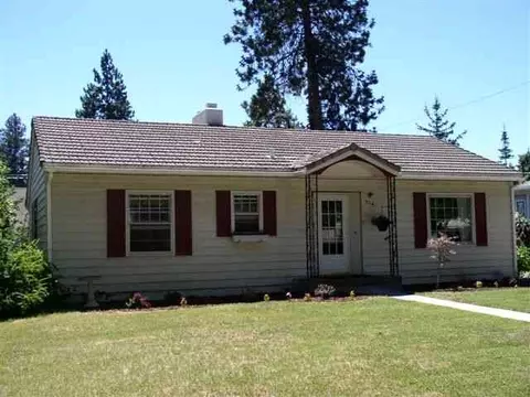 934 E 40th, Spokane, WA 99203 photo 1