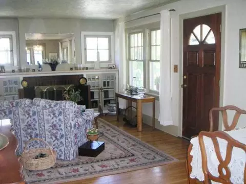 407 E 22nd, Spokane, WA 99203 photo 2