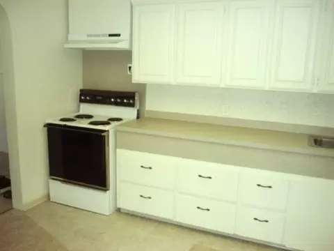 2604 E Pacific, Spokane, WA 99202 photo 2