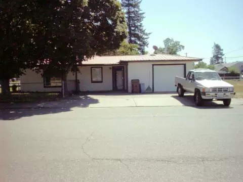 2604 E Pacific, Spokane, WA 99202 photo 9