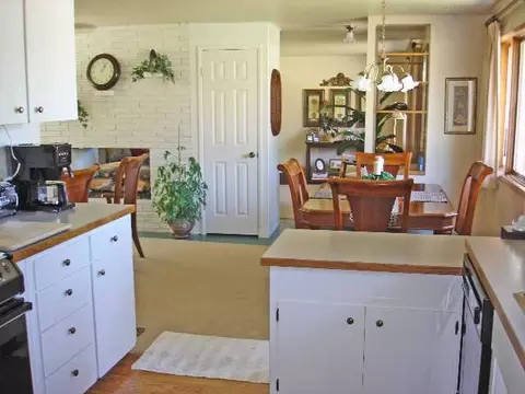 11612 E 17th, Spokane Valley, WA 99206 photo 4