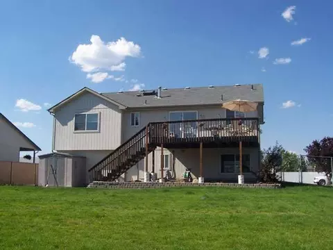 224 E Bridle Trl, Colbert, WA 99005 photo 9