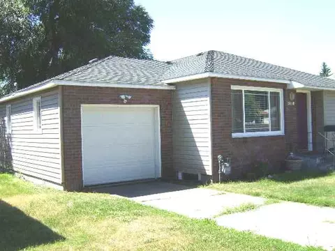 2608 E Hoffman, Spokane, WA 99207 photo 2