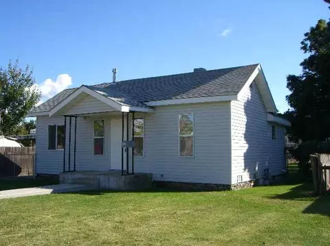 3918 E Pacific, Spokane, WA 99202 photo 1